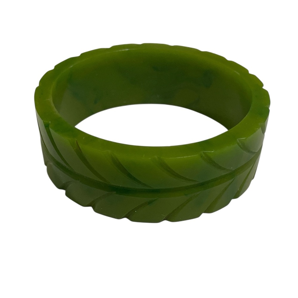 Green bangle bracelet